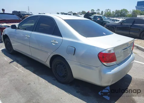 2005 Toyota Camry Le from USA, damaged, VIN 4T1BE32K25U638028